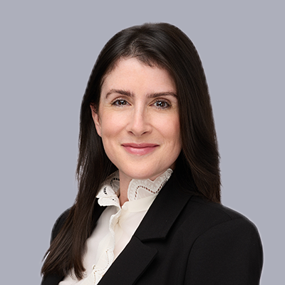 エリカ・チオリ