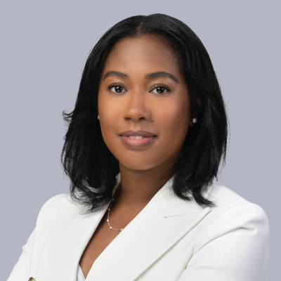 シャナ・C・ホール